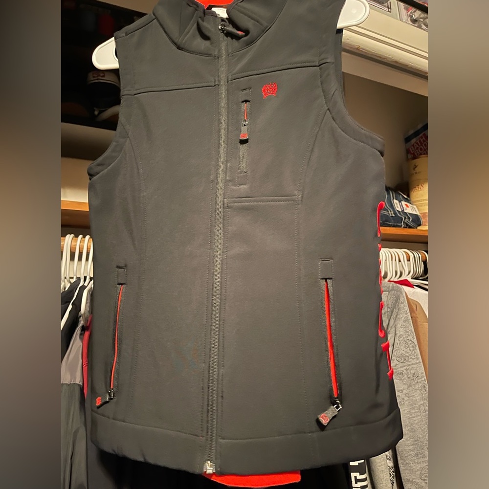 Cinch Vest
